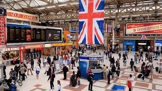 A Walk Through The London Victoria Station London England [upl. by Aitnauq126]